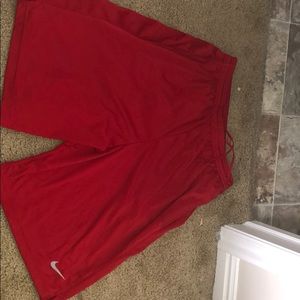 NIKE MEN SHORTS